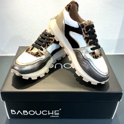 Babouche Lifestyle - Leo-Sneaker mit goldfarbenen Akzenten