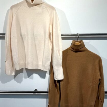 Francomina – Kuscheliger sportlicher Rollkragenpullover aus reiner Wolle in 3 Farben (Vanilla, Camel, Schwarz) - Vanilla, XL
