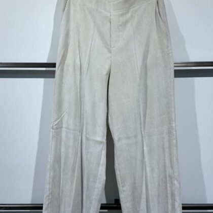 Oui – Feincordhose für lässige Outfits in hellem Beige