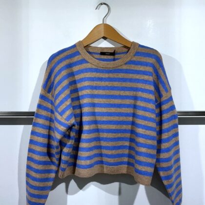 Oui – Weicher Streifenpullover stark verkürzt und oversized geschnitten