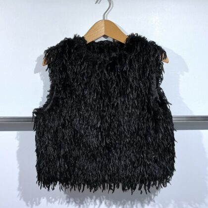 Oui - Kuschelige Weste in Federnoptik