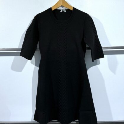 Liu.Jo- Strickkleid mit Halbarm in schwarz