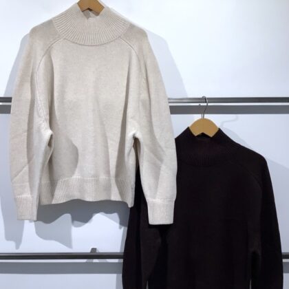 Oui - moderner Wollpullover mit Stehkragen