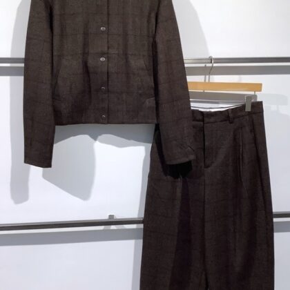 Oui - Blouson und Bundfaltenhose im Karodesign